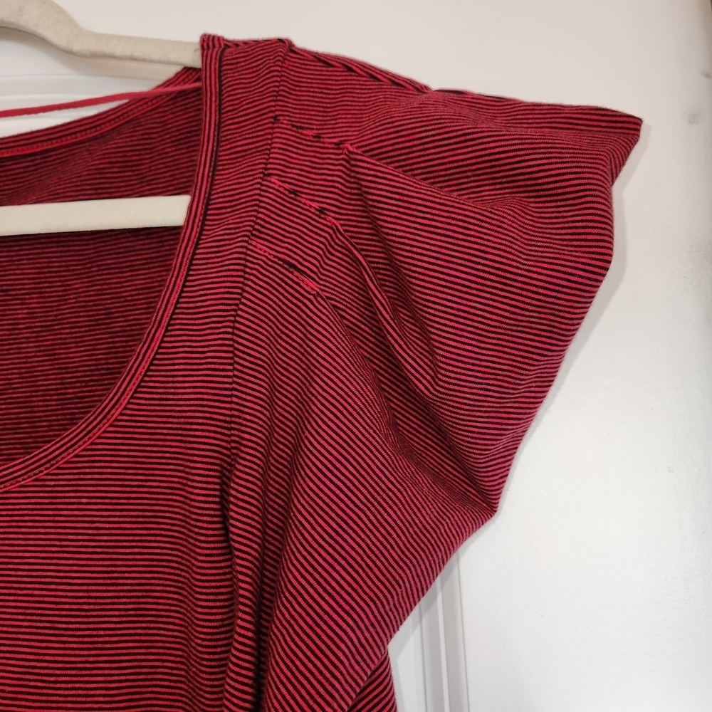 Free People Penelope Long Puff Sleeve Scoop Neck Size XS Ruffle Red/Black Stripe - Picture 4 of 9